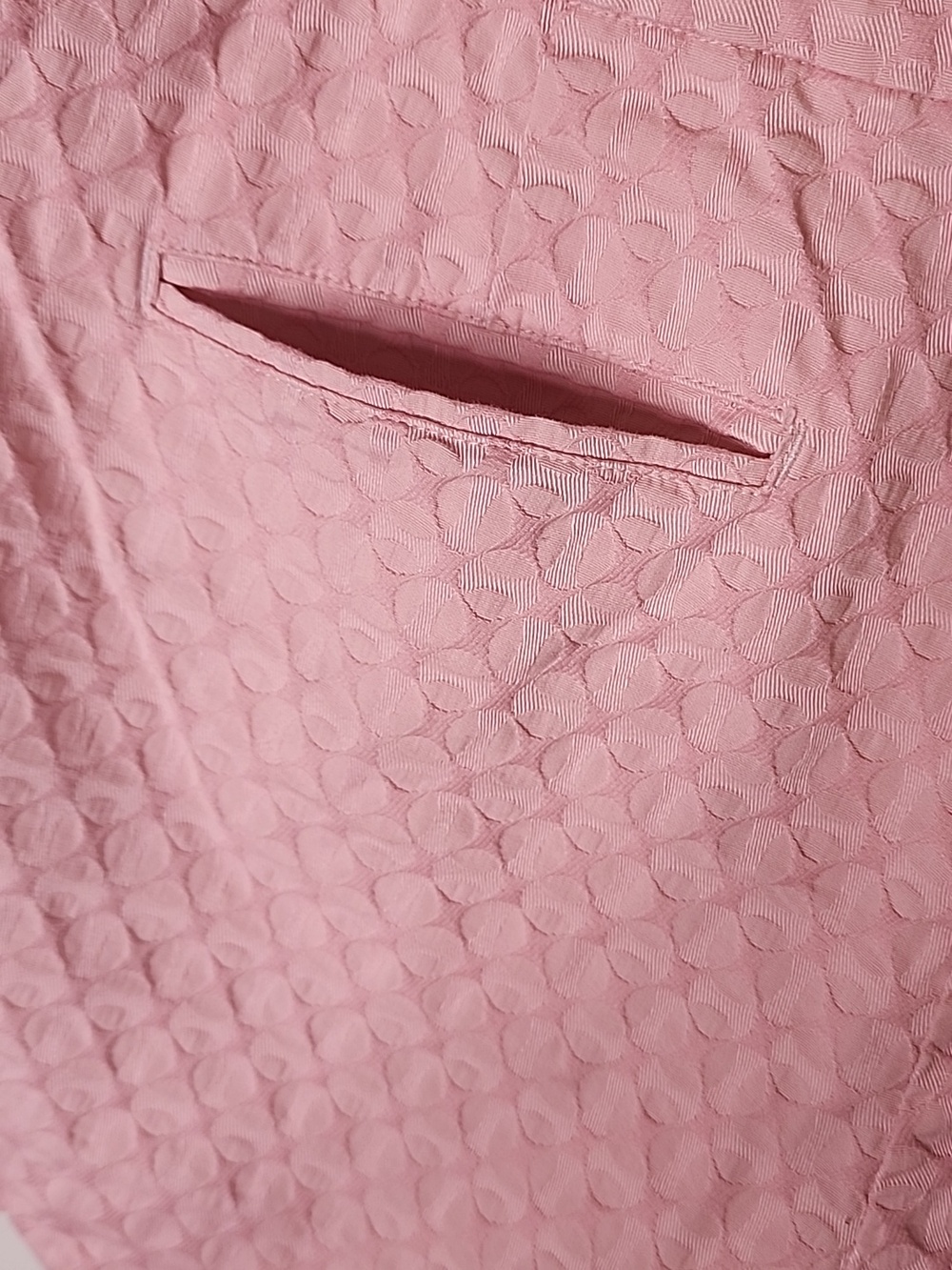 Crown And Ivy Womens Pink Plus Size Mid Rise Textured Scalloped Hem Shorts - Picture 7 of 14